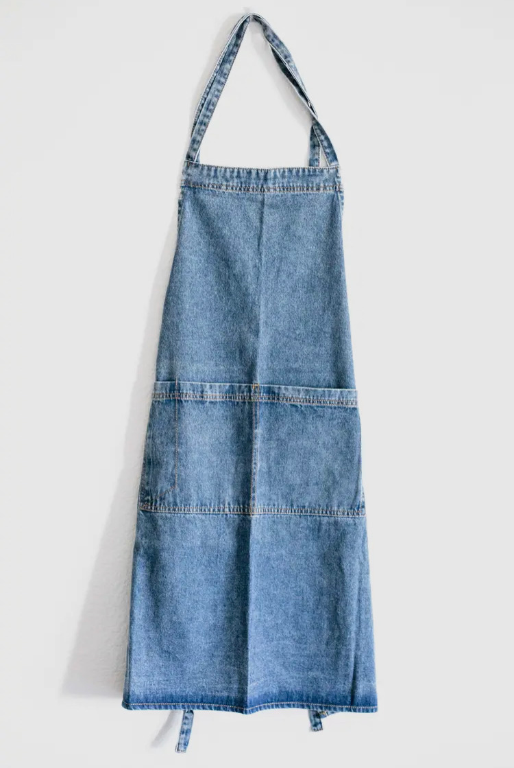 WASHED DENIM APRON