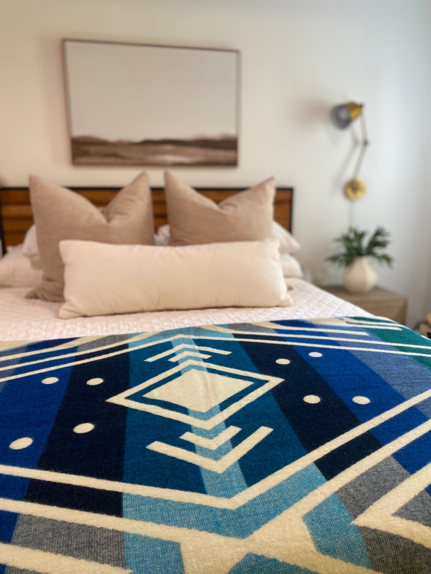 EXCLUSIVE - HANDMADE ALPACA BLANKET QUEEN SIZE