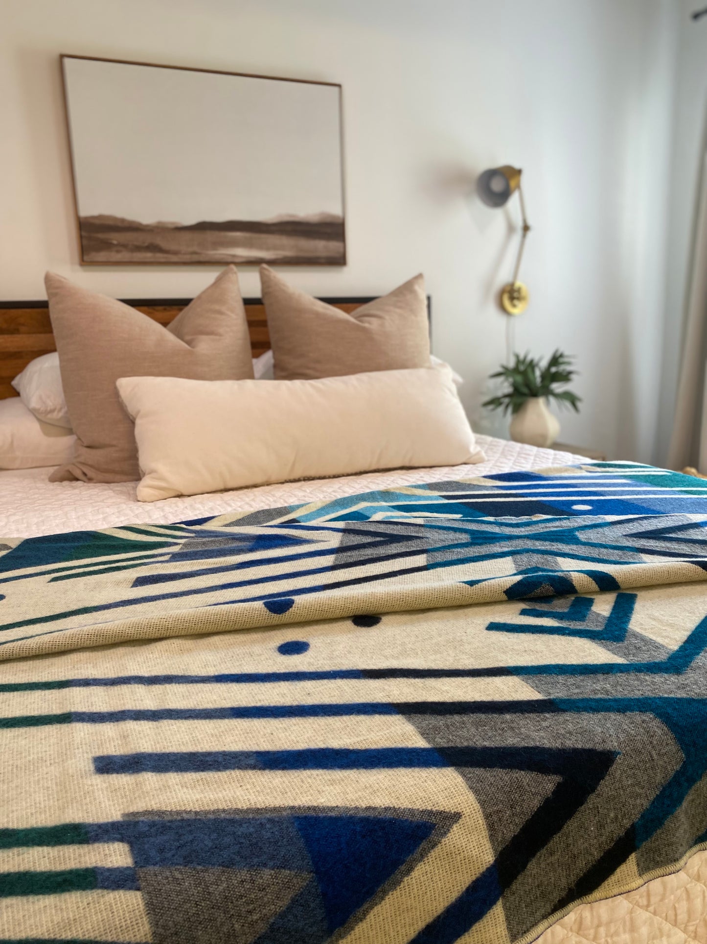 EXCLUSIVE - HANDMADE ALPACA BLANKET QUEEN SIZE