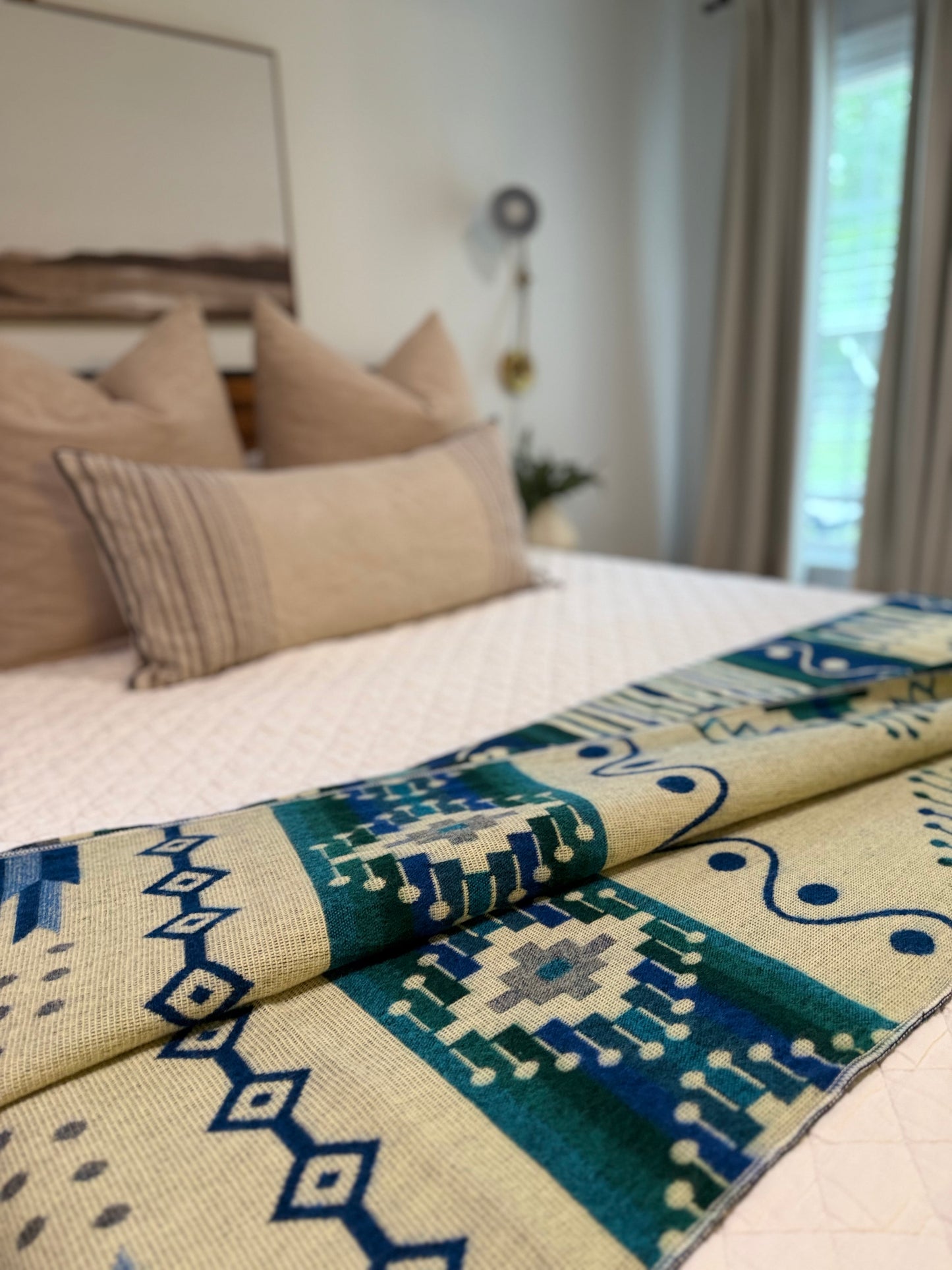 EXCLUSIVE - HANDMADE ALPACA BLANKET QUEEN SIZE