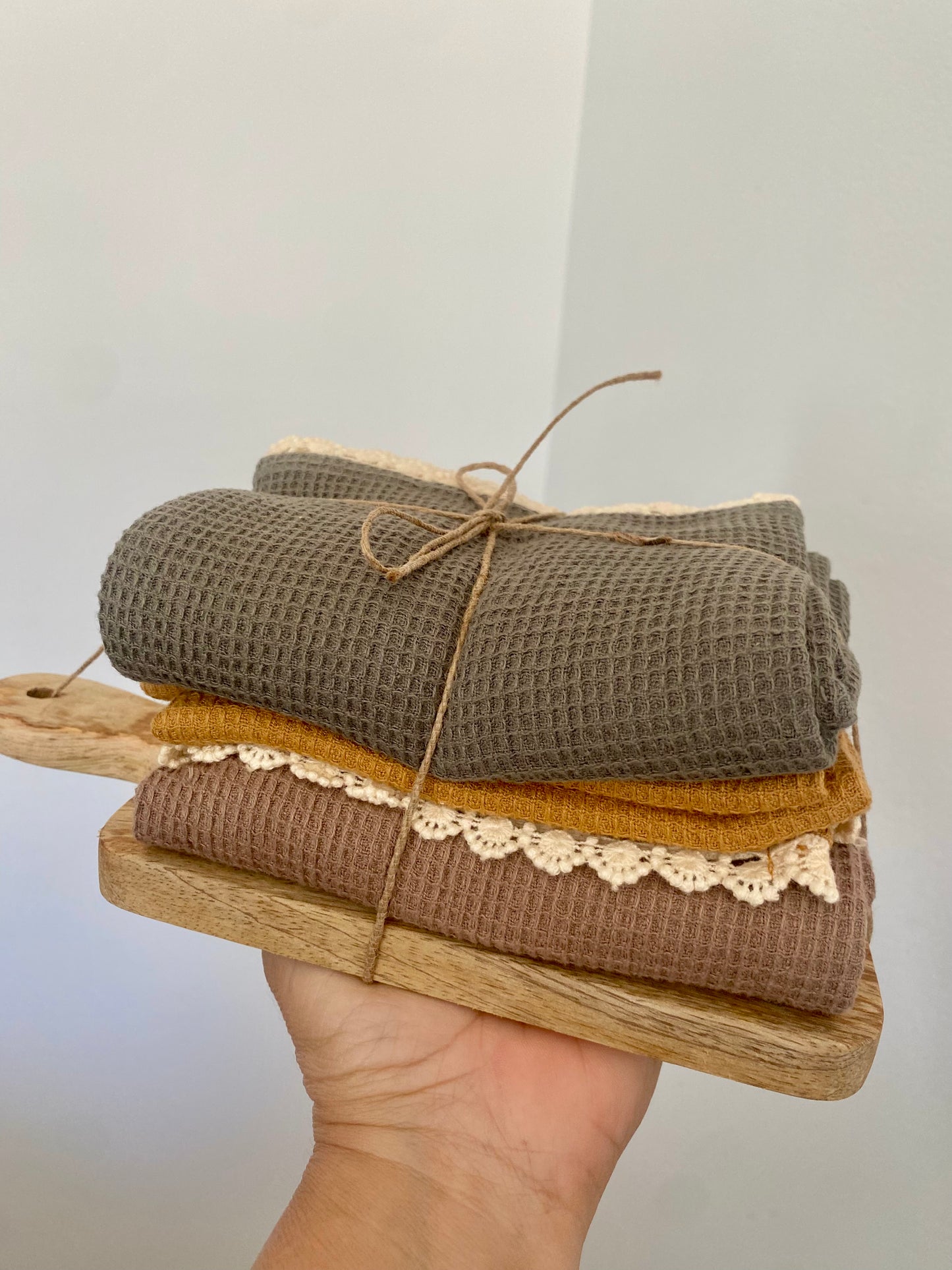 Cotton Waffle Weave Tea Towels w/ Cheese Cutting Board, Set of 4