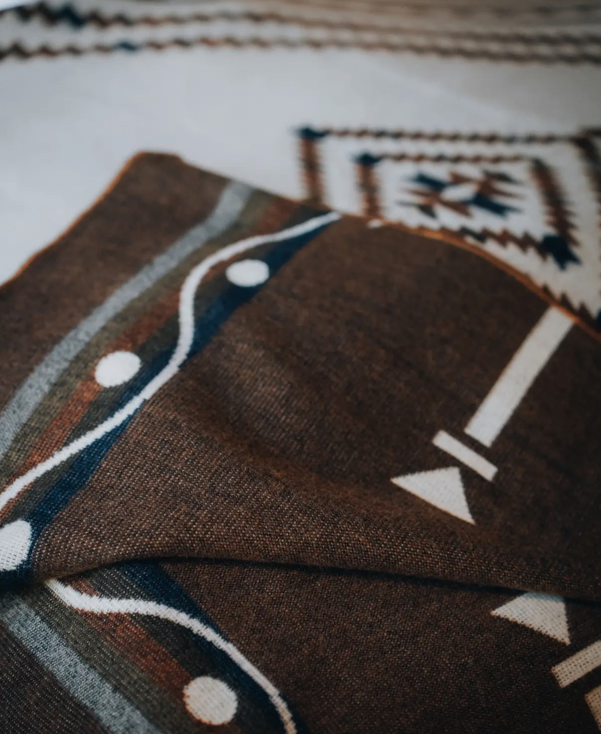 EXCLUSIVE - HANDMADE ALPACA BLANKET. Brown tones #7