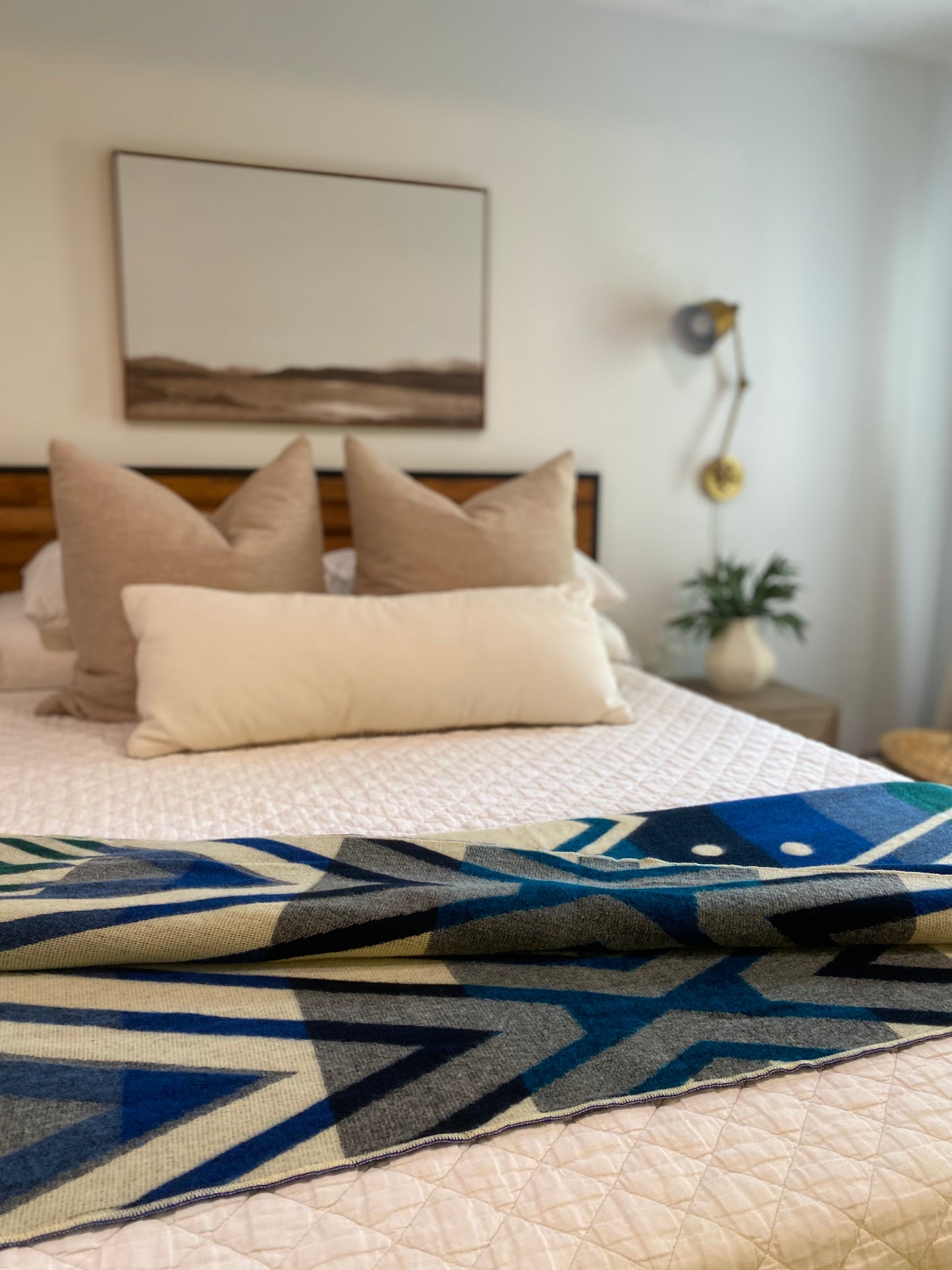 EXCLUSIVE - HANDMADE ALPACA BLANKET QUEEN SIZE
