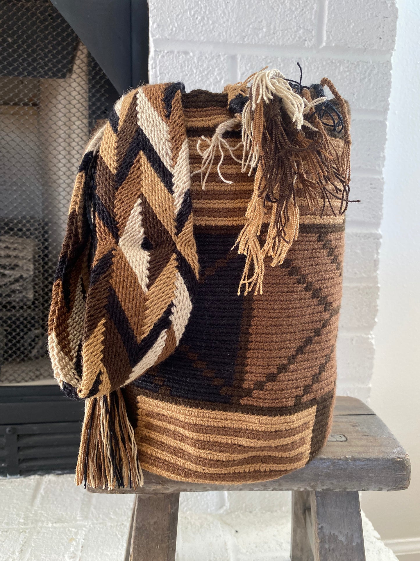 AUTHENTIC Large WAYUU MOCHILA/bag Handmade 5