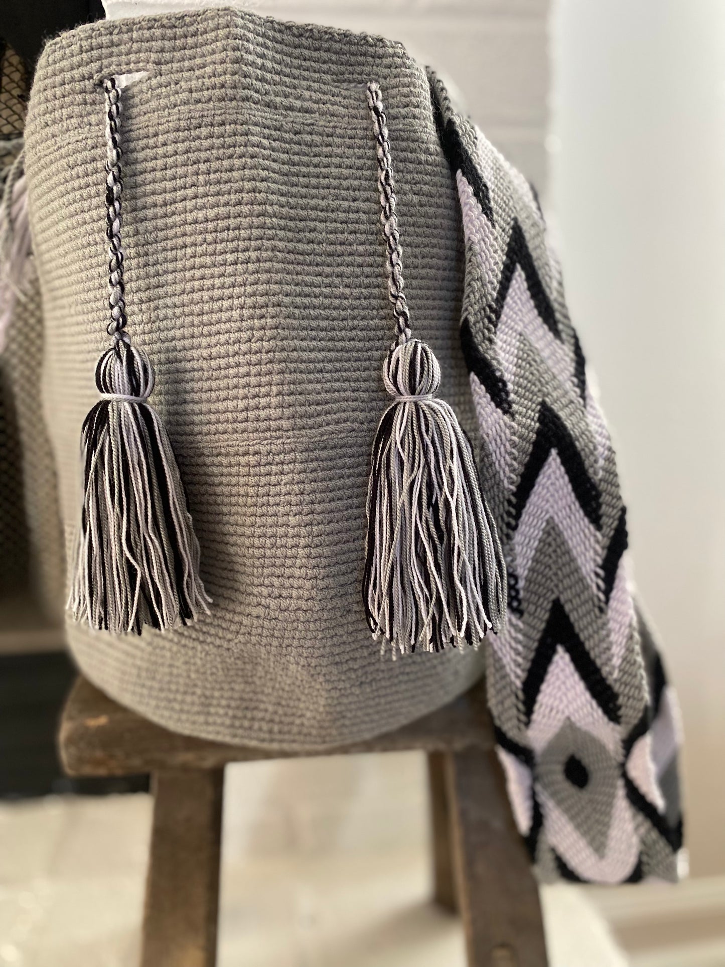 AUTHENTIC Large WAYUU MOCHILA/bag Handmade 6