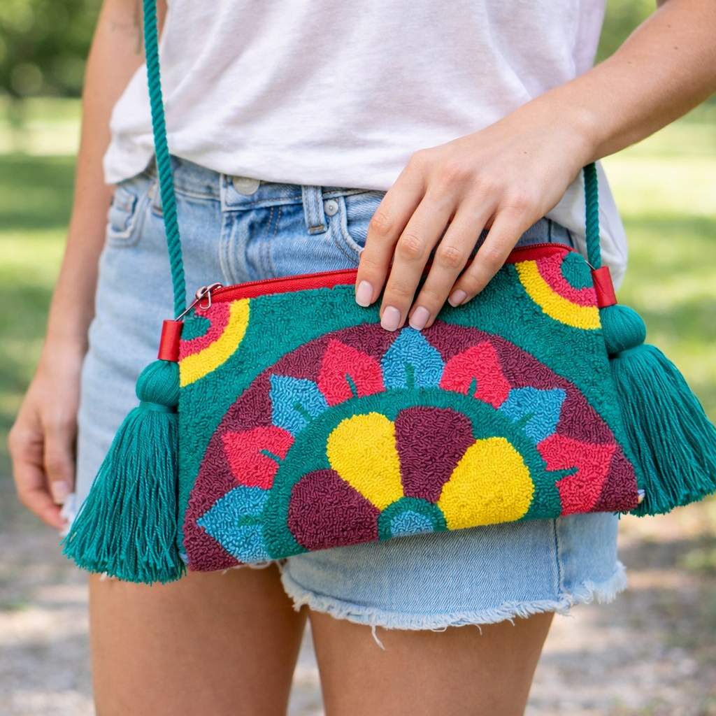 WAYUU TAPIZADA SHOULDER/ Crossbody Bag. Handmade