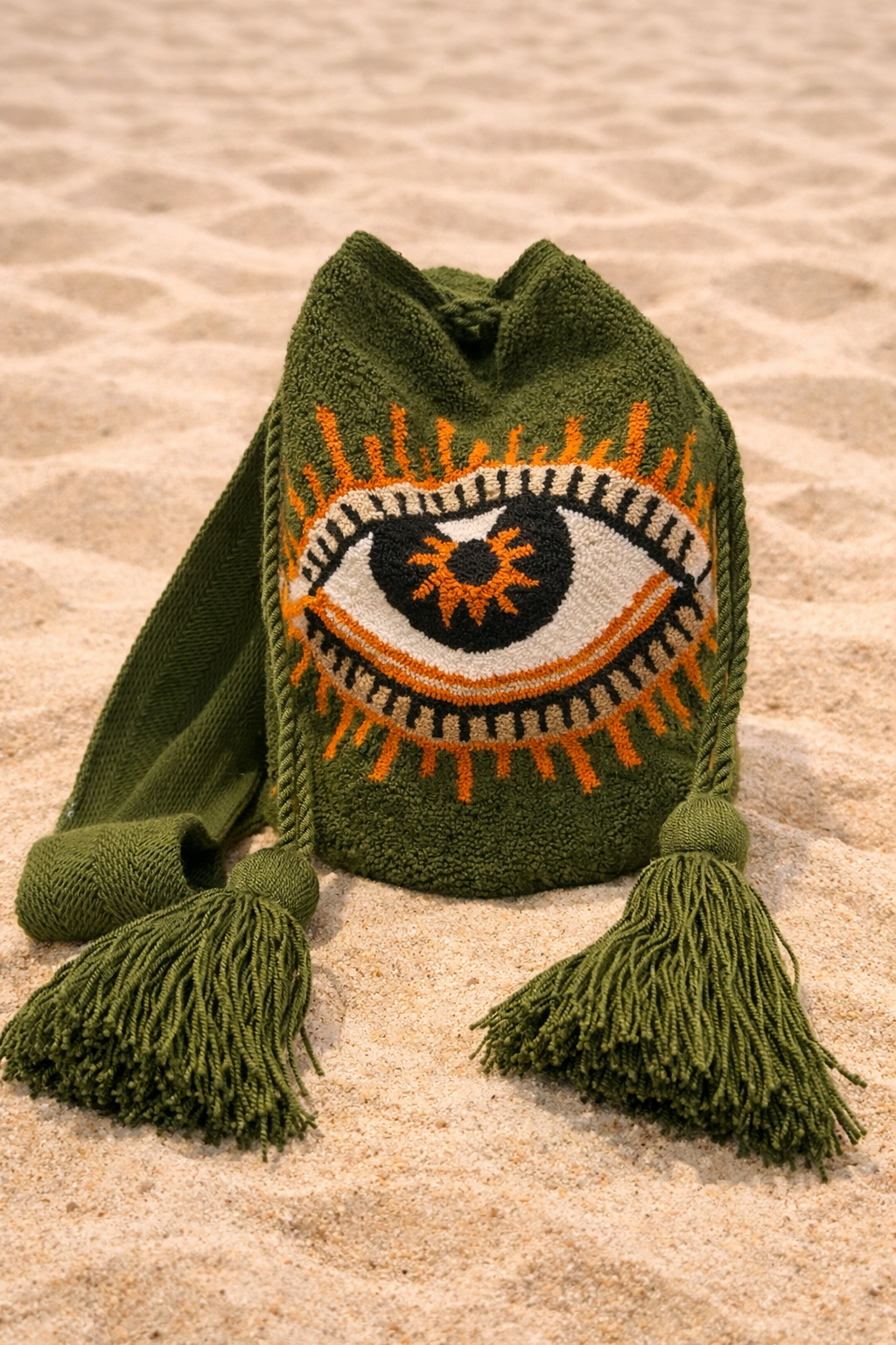 Authentic Exclusive HANDMADE Wayuu Mochila. Tapizada / Punch Needle.bag 4