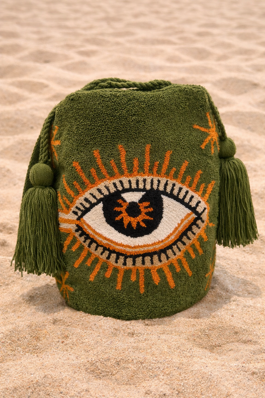 Authentic Exclusive HANDMADE Wayuu Mochila. Tapizada / Punch Needle.bag 4