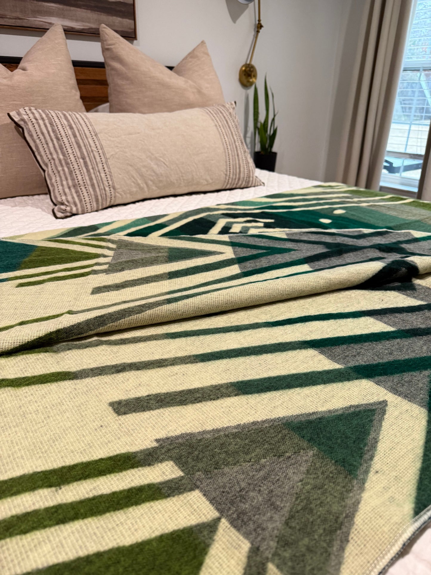 EXCLUSIVE - ALPACA BLANKET- Queen Size