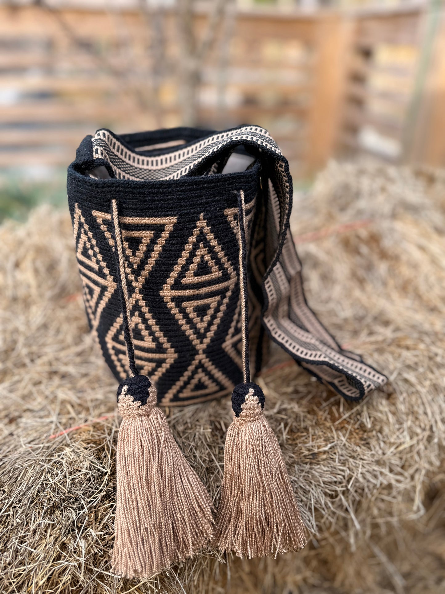 AUTHENTIC Large Collection WAYUU MOCHILA/bag Handmade