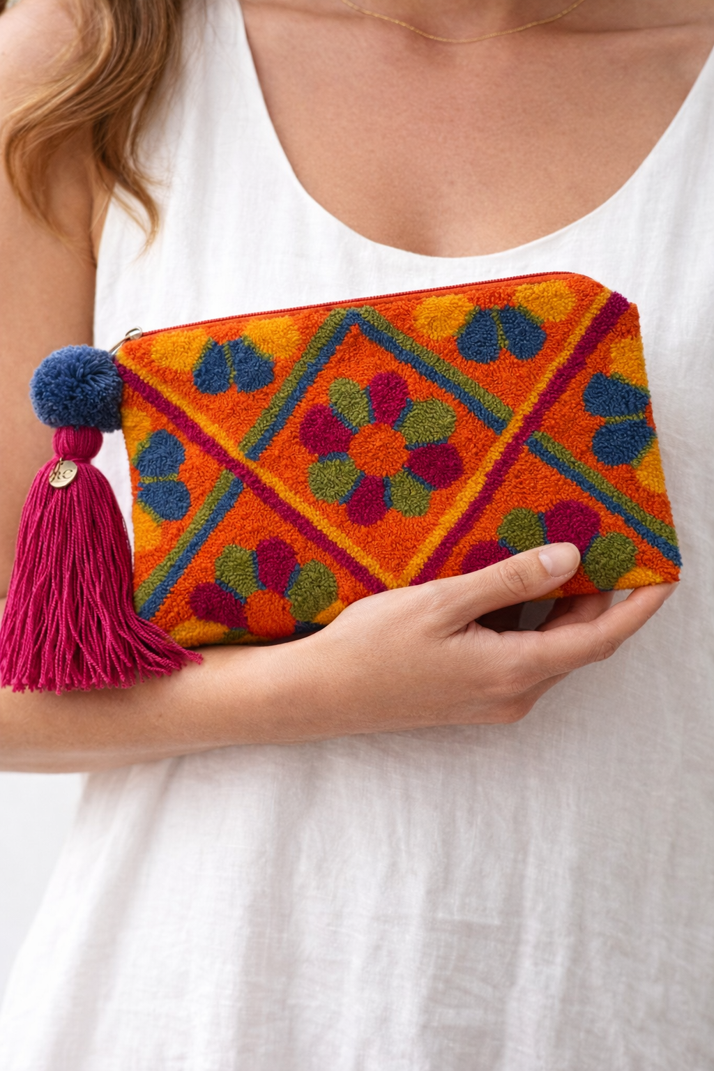 WAYUU Needle Punch Clutch
