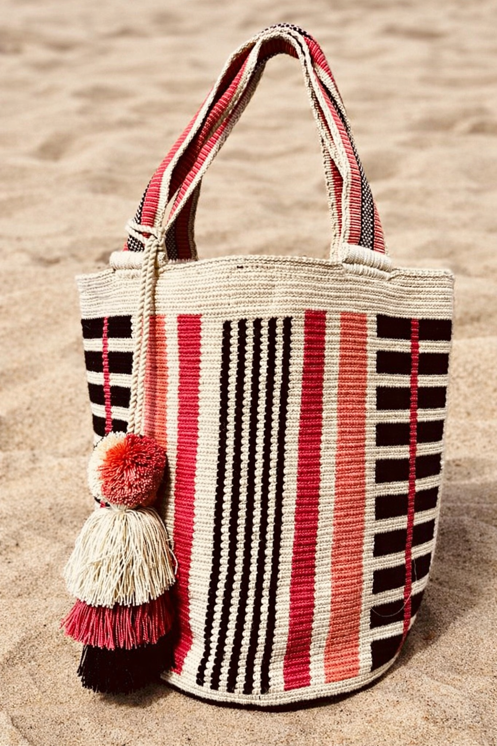 Authentic Exclusive  Handmade WAYUU MOCHILON/ BAG.