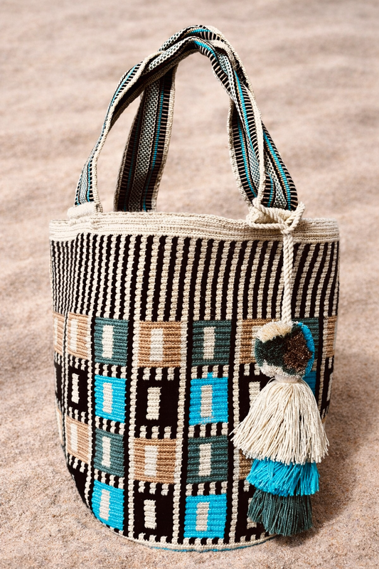 Authentic Exclusive Handmade WAYUU Mochilon/ BAG.