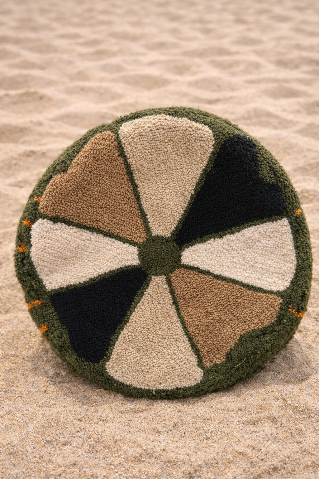 Authentic Exclusive HANDMADE Wayuu Mochila. Tapizada / Punch Needle.bag 4