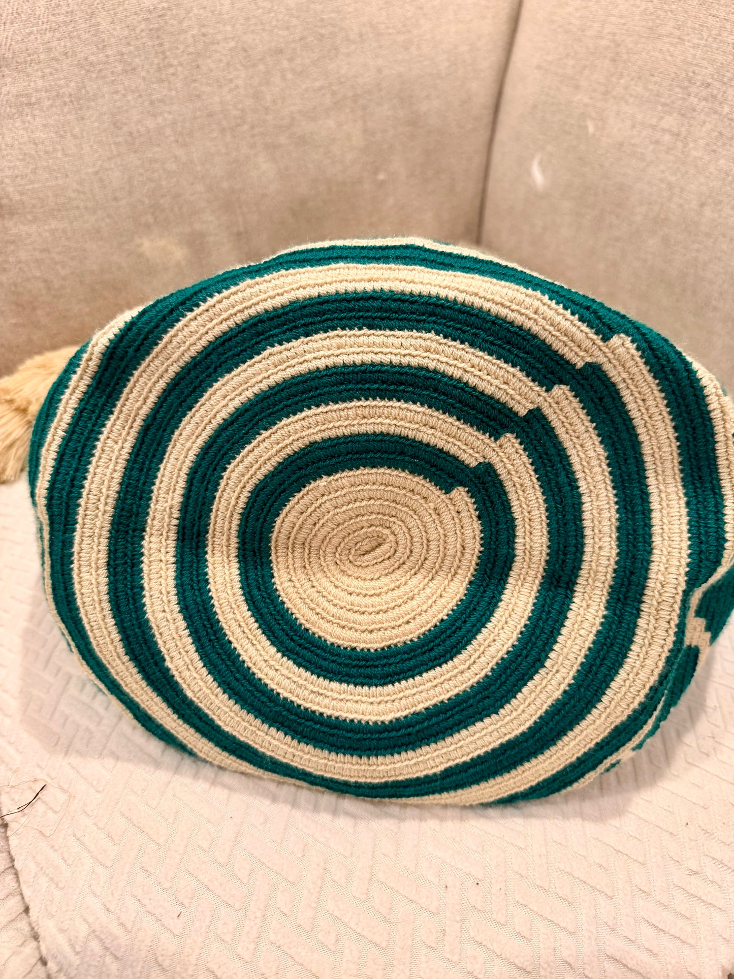 Authentic Exclusive Handmade WAYUU Mochilon/ BAG.