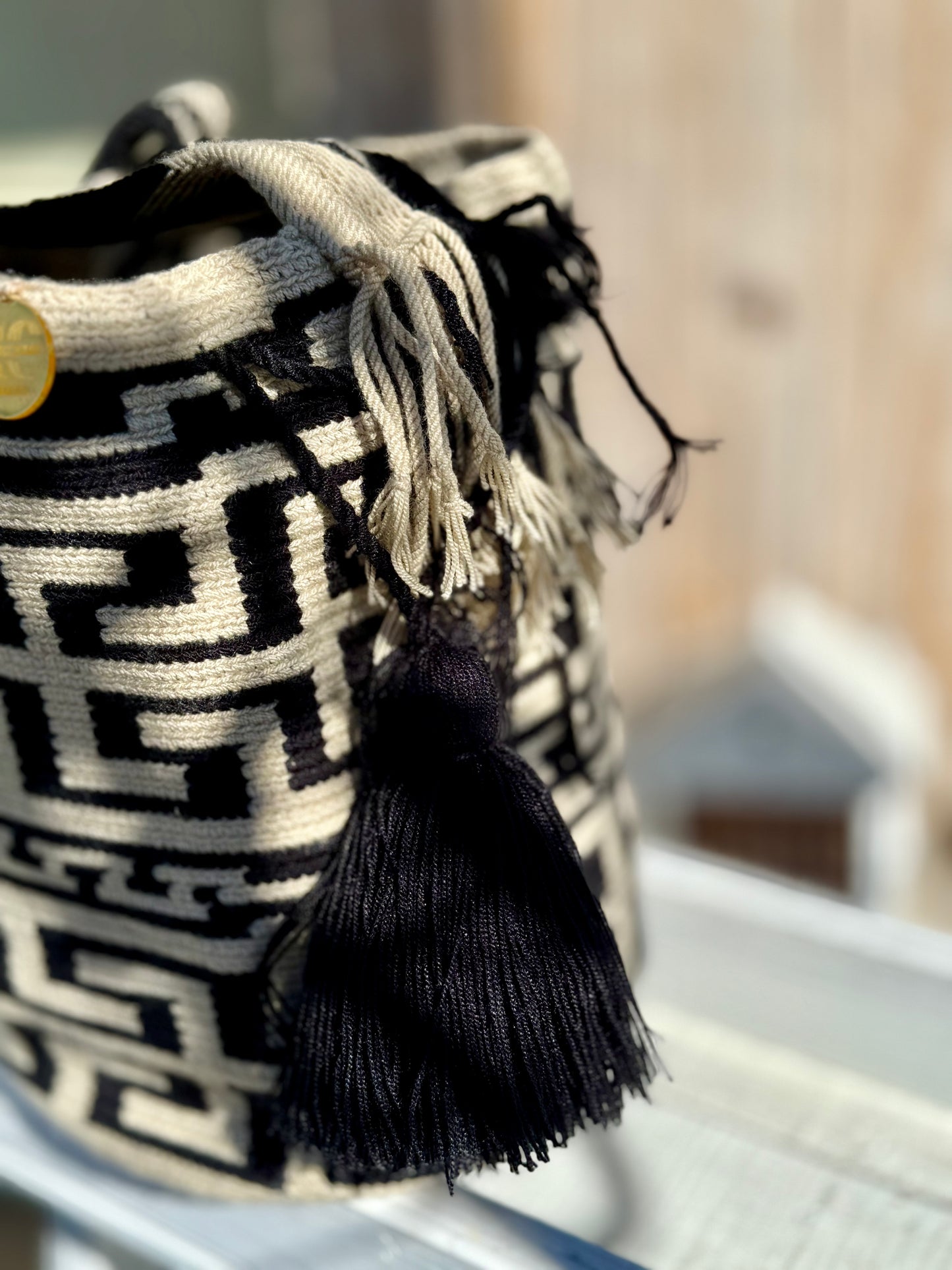 AUTHENTIC Exclusive HANDMADE Wayuu Mochila/ bag. Collection 100% handmade