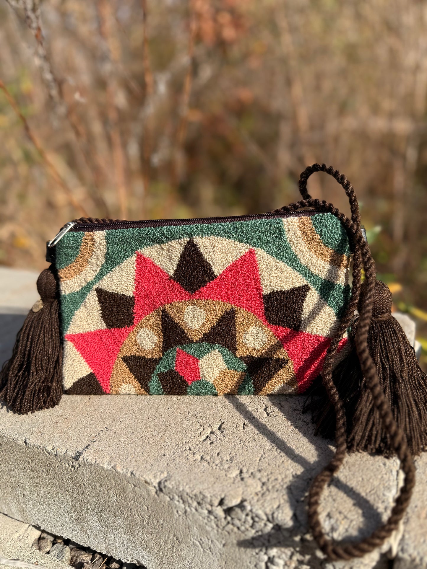 WAYUU Tapizada/Punch Needle Crossbody Purse Bag. Handmade