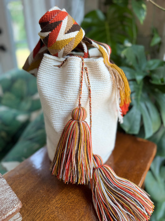 AUTHENTIC Large WAYUU MOCHILA/bag Handmade 4