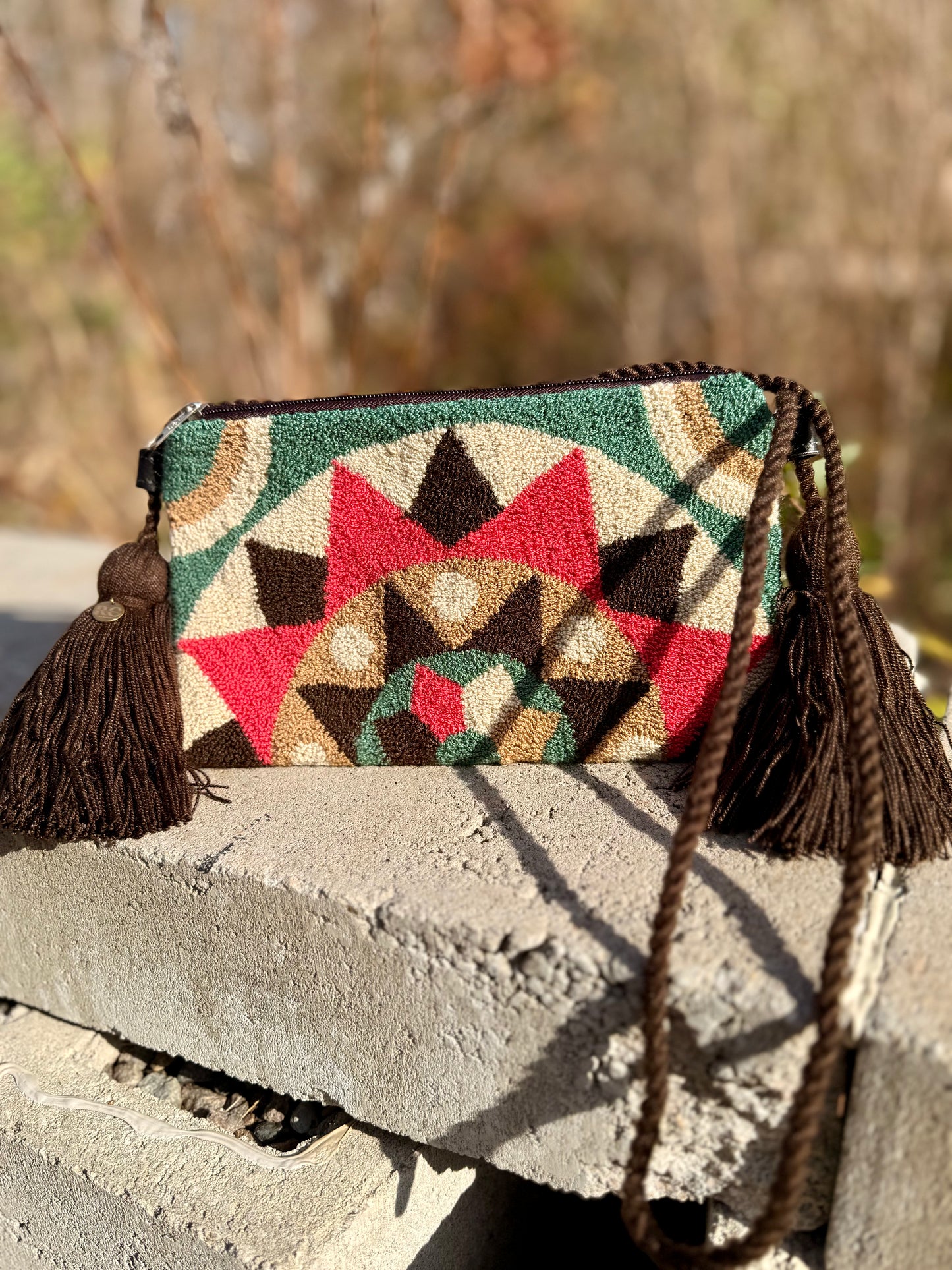 WAYUU Tapizada/Punch Needle Crossbody Purse Bag. Handmade