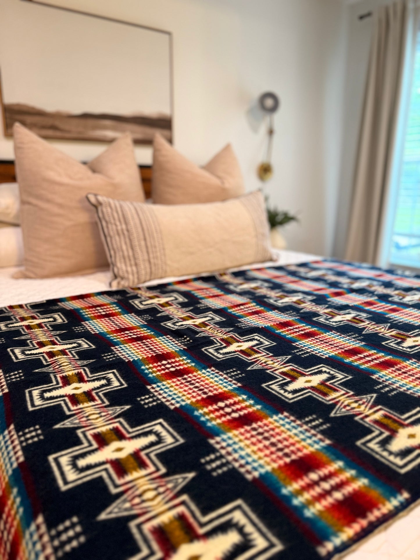 EXCLUSIVE HANDMADE ALPACA BLANKET-QUEEN SIZE.