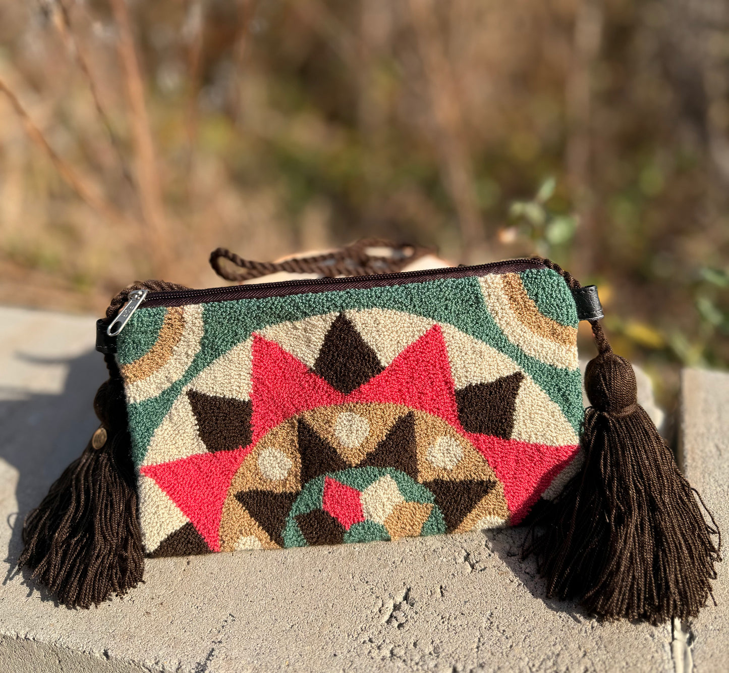WAYUU Tapizada/Punch Needle Crossbody Purse Bag. Handmade