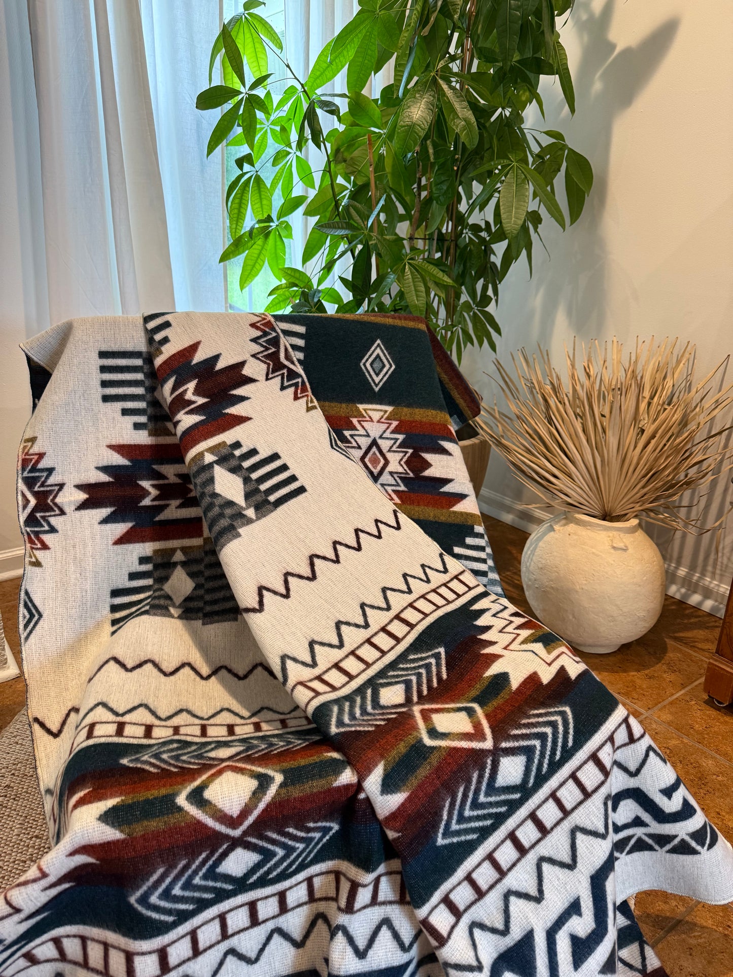 EXCLUSIVE - ALPACA BLANKET 5