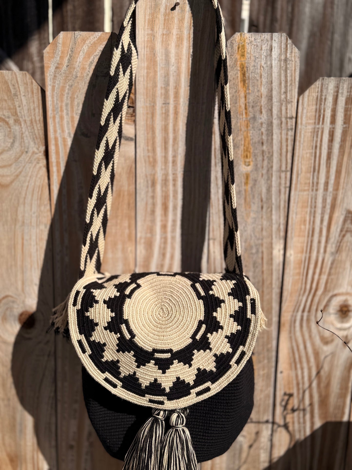 Authentic Exclusive HANDMADE Wayuu Mochila with tapa/ bag 3