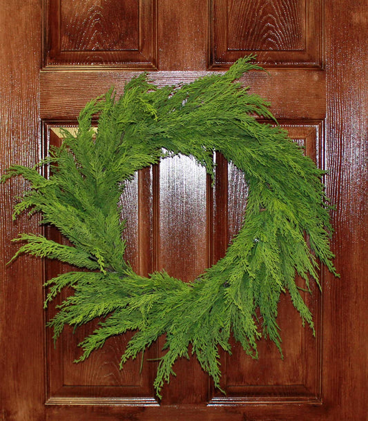 24" Cedar Wreath