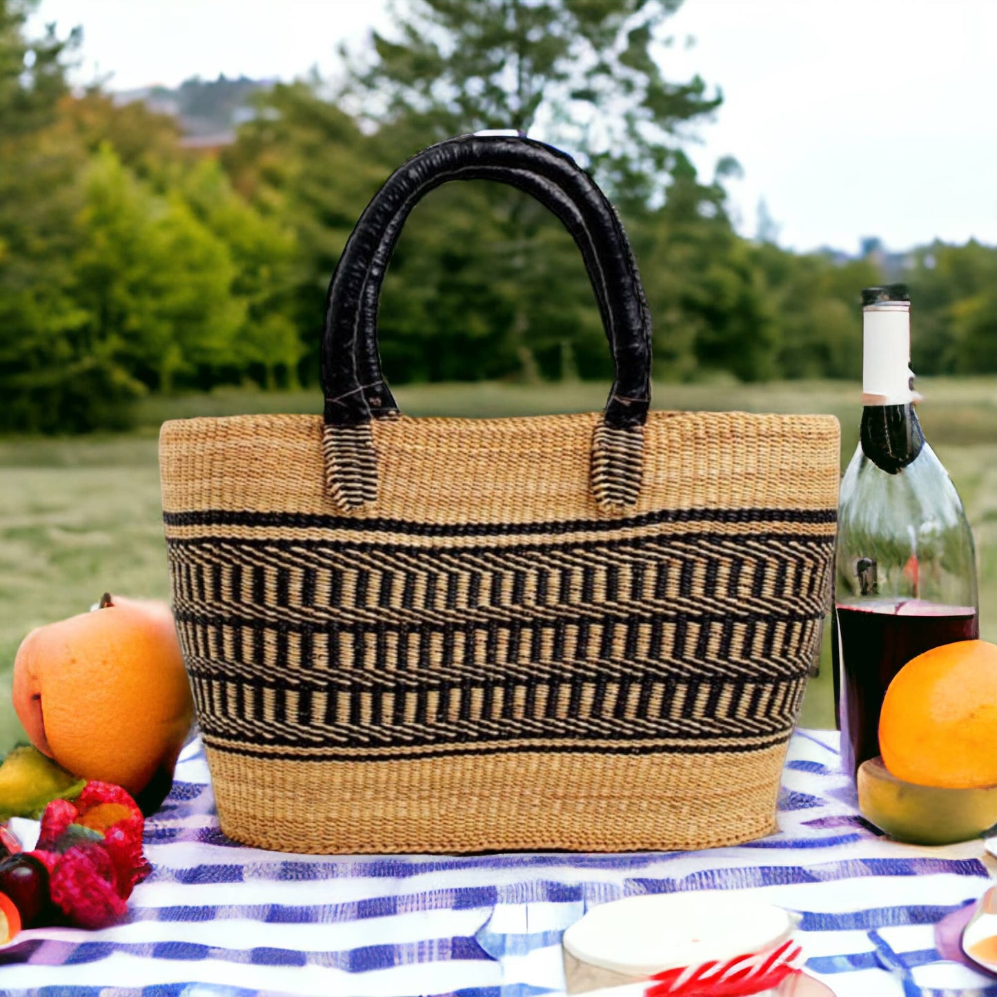 Vea Heavy Duty African Basket - Ghana Bolga - Shopping Natur: Leather Handles / Large W: 13" x 10" Tall