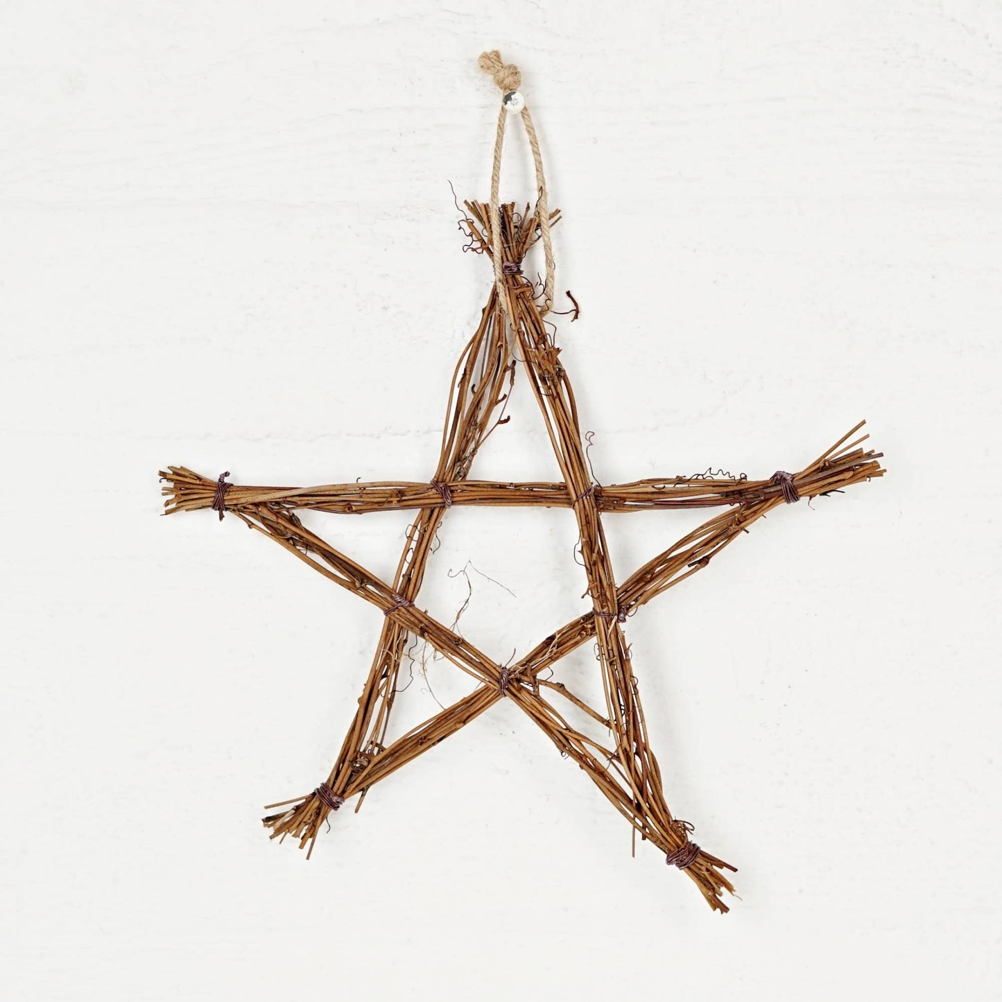 570313- 10IN ANGLE VINE TWIG STAR